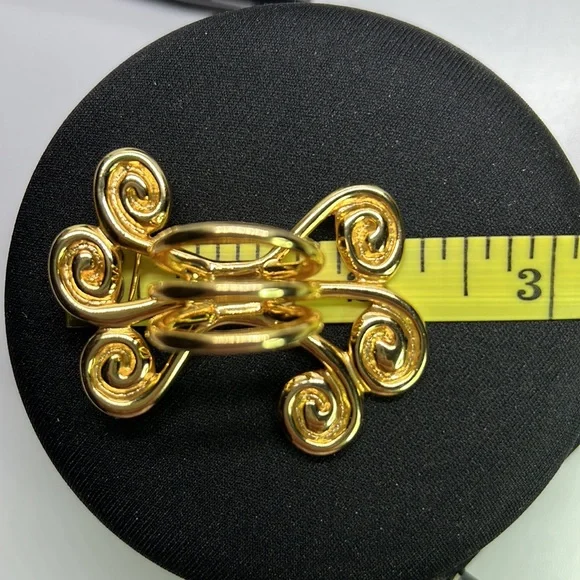 Unique Abstract Vintage Spiral Scarf Ring/Brooch - Picture 7 of 8